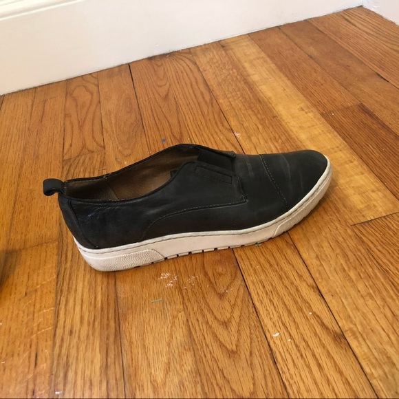 BIALA Black ‘Saben’ Almond Toe Slip On - Picture 3 of 5